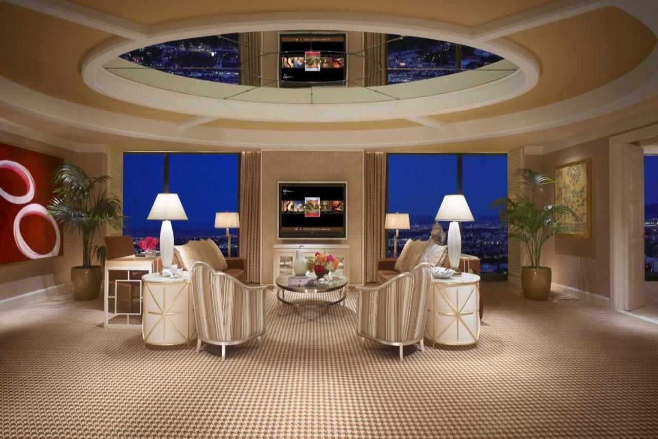 Encore At Wynn Лас-Вегас Екстер'єр фото The living room of a Presidential Suite